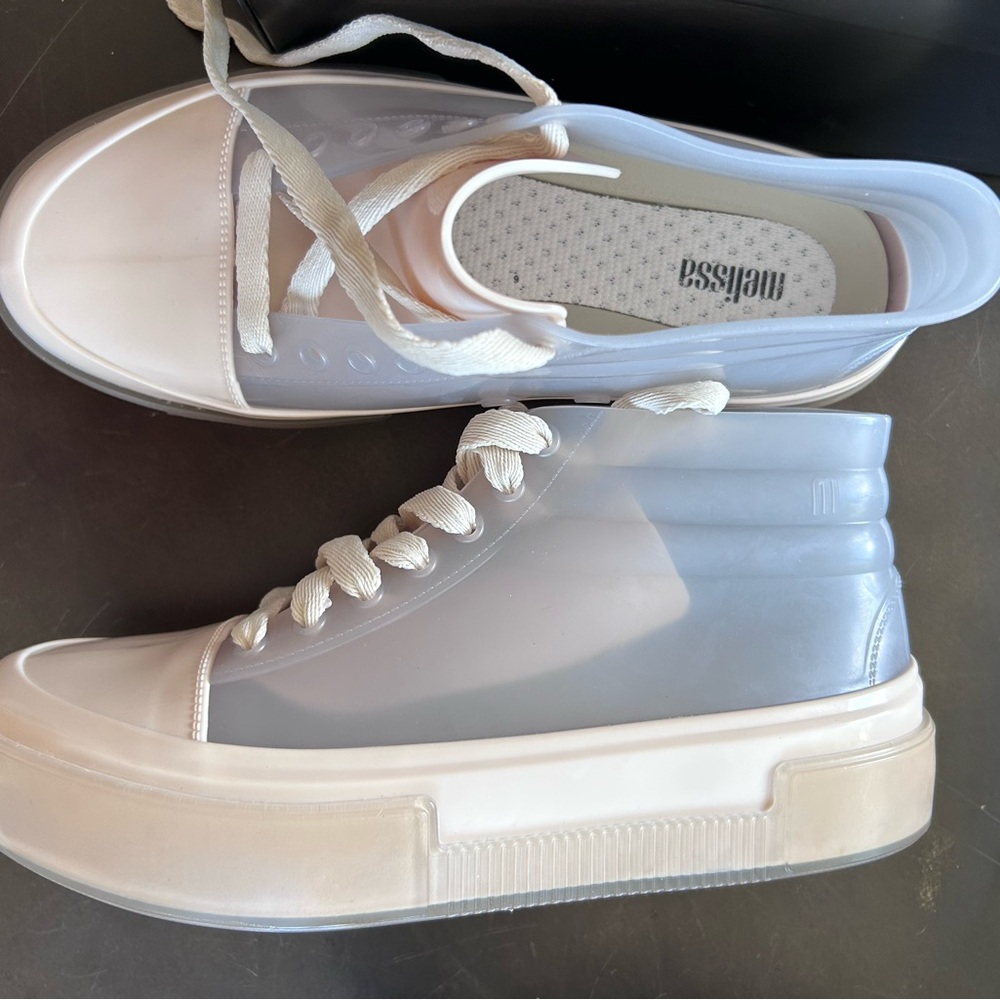 Melissa Women's White and Gray Translucent Sneakers